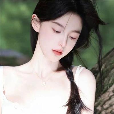 网恋失败后我成了全网白月光